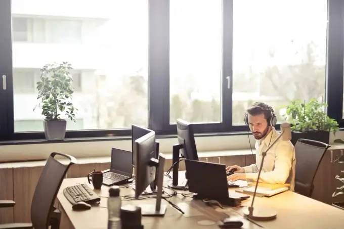 Hubspot: One of the most complete automation and marketing programs