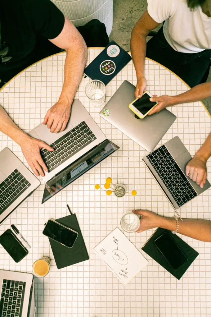 Liquid Organizations: The Era of the New Servant Leader