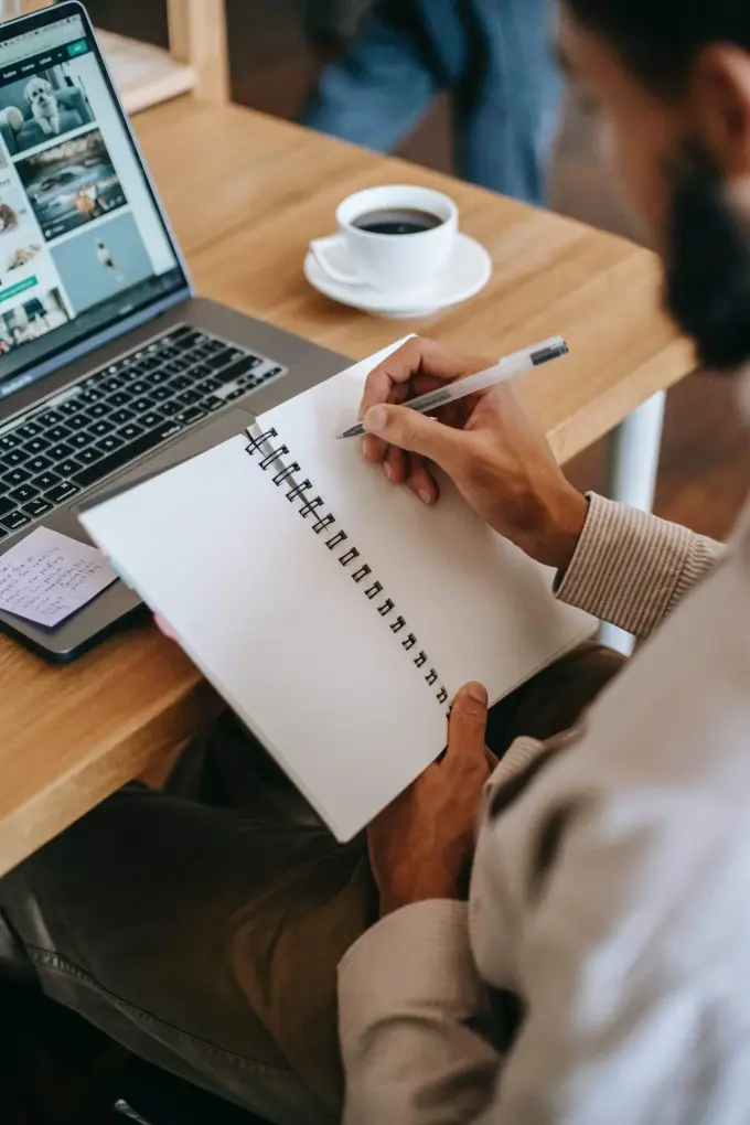 Digital marketing: bases and conditions to enhance your online community
