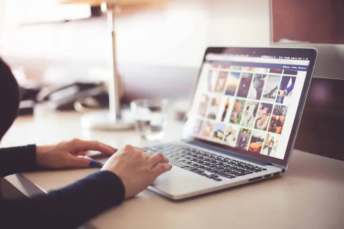 Living on the networks: How does the digital world impact companies?