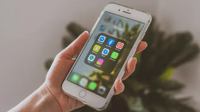 Differences between web, native and hybrid applications: guide to choosing the best option.
